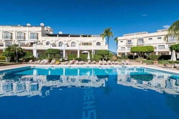 Duplex en venta en Dúplex en Avenida del Prado, 71, Aloha, Marbella, Marbella photo 1
