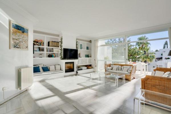 Duplex en venta en Dúplex en Comunidad Alhambra del Mar, 2, La Carolina-Guadalpín, Marbella, Marbella photo 1