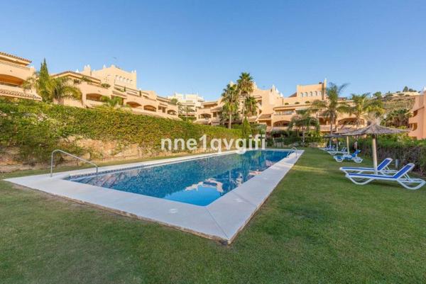 Duplex en venta en Dúplex en Urbanización Parque Elviria, 1, Green Hills - Las Cumbres de Elviria, Marbella, Marbella photo 1