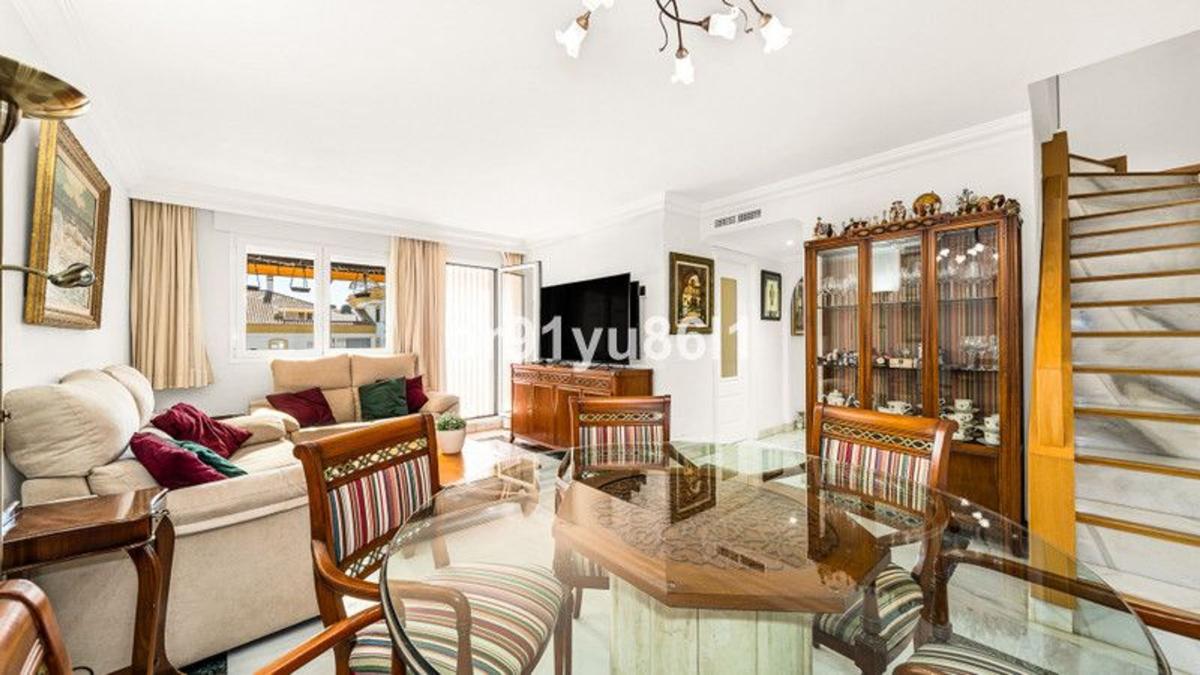Sprzedaż duplexu w Dúplex en Lugar Nagueles, 1 a, La Carolina-Guadalpín, Marbella, Marbella photo 3