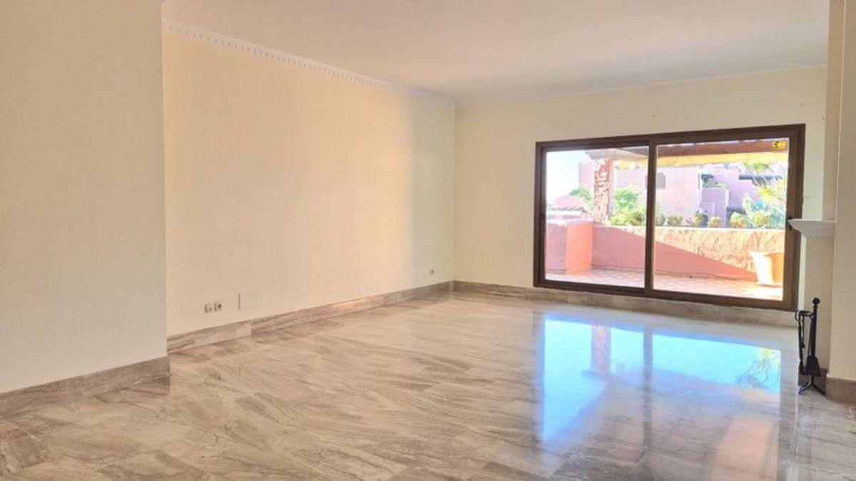 Venta de duplex en Dúplex en Avenida de los Andaluces, 80, Casasola, Estepona, Estepona photo 5