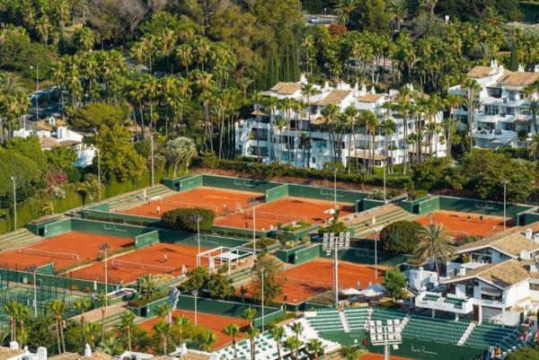 Duplex en venta en Dúplex en Conjunto Jardín Andaluz, 11, Puente Romano, Marbella, Marbella thumbnail 3