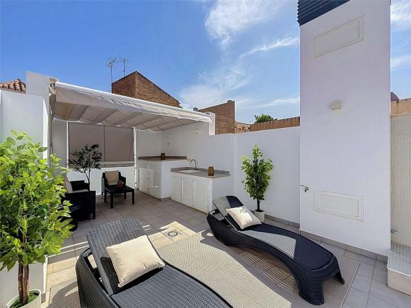 Casa o chalet independiente en Calle Montaño, La Merced, Málaga thumbnail 2