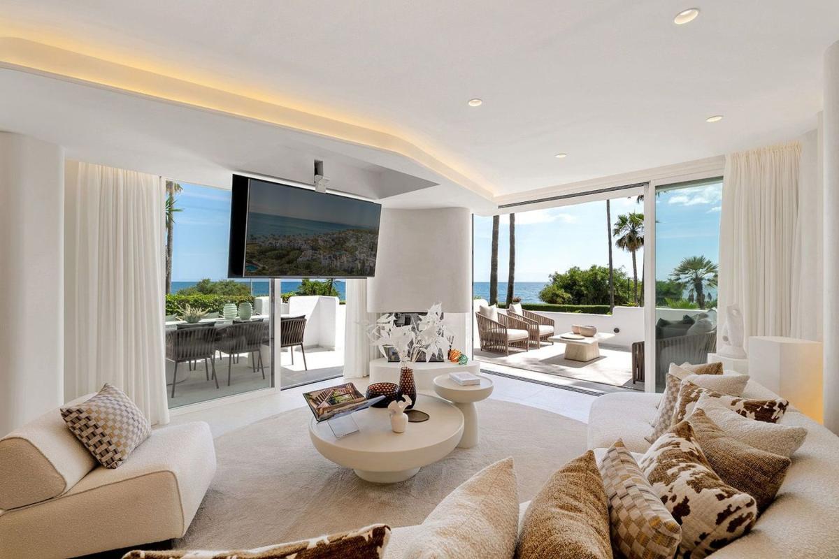 Venta de piso en Piso en Punta Plata, Estepona, Estepona
photo 4