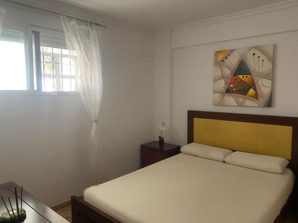 Продажа квартиры на Piso en Avenida Doctor Marañón, 7, Poniente - Faro, Vélez-Malaga, Велес-Малага
thumbnail 2