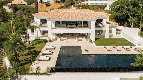 Частный шале на продаже в  Casa o chalet en La Quinta, Benahavís, Бенахавис photo 4
