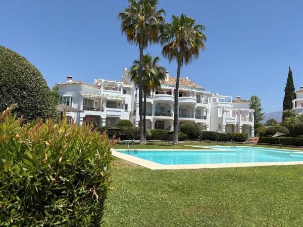 Chalet adosado en Camino Cortes, Guadalmina Alta, Marbella photo 1