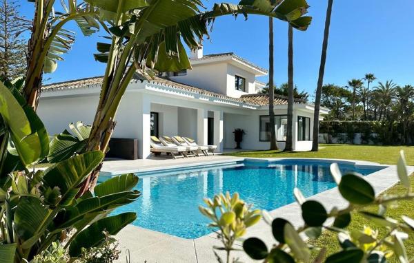 Casa o chalet independiente en Calle Castilla, Casasola, Estepona photo 1