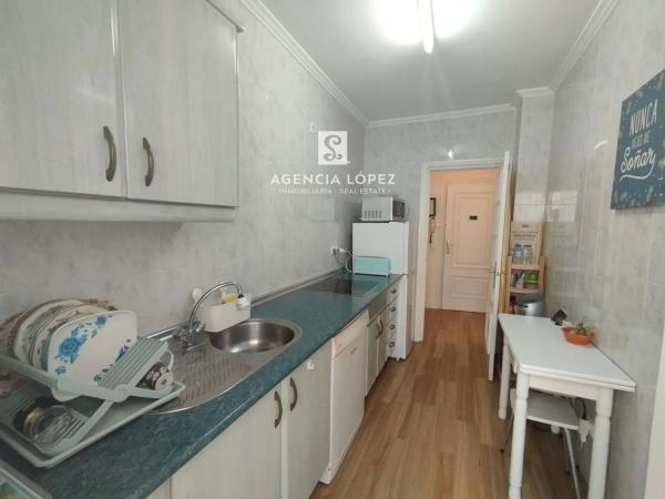 Sale of flat in Piso en Puerto de Estepona, Estepona, Estepona
thumbnail 3
