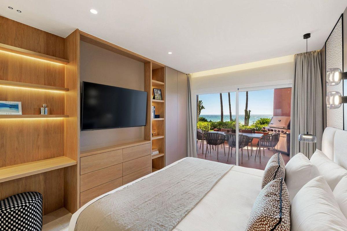 Sale of apartment in Piso en Urbanizacion Cabo Bermejo, Guadalmansa, Estepona, Estepona
photo 3