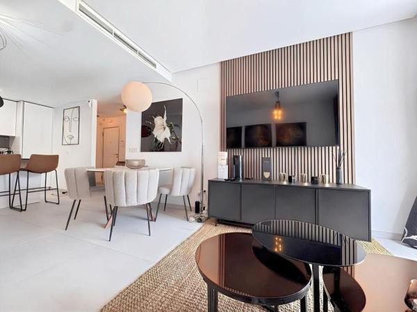 Duplex en venta en Dúplex en Urbanizacion Alborada, La Quinta, Benahavís, Benahavís photo 1