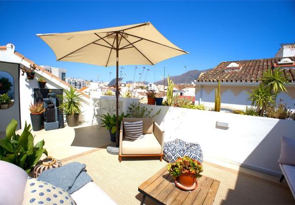 Casa o chalet independiente en Calle Caravaca, Centro, Estepona photo 1