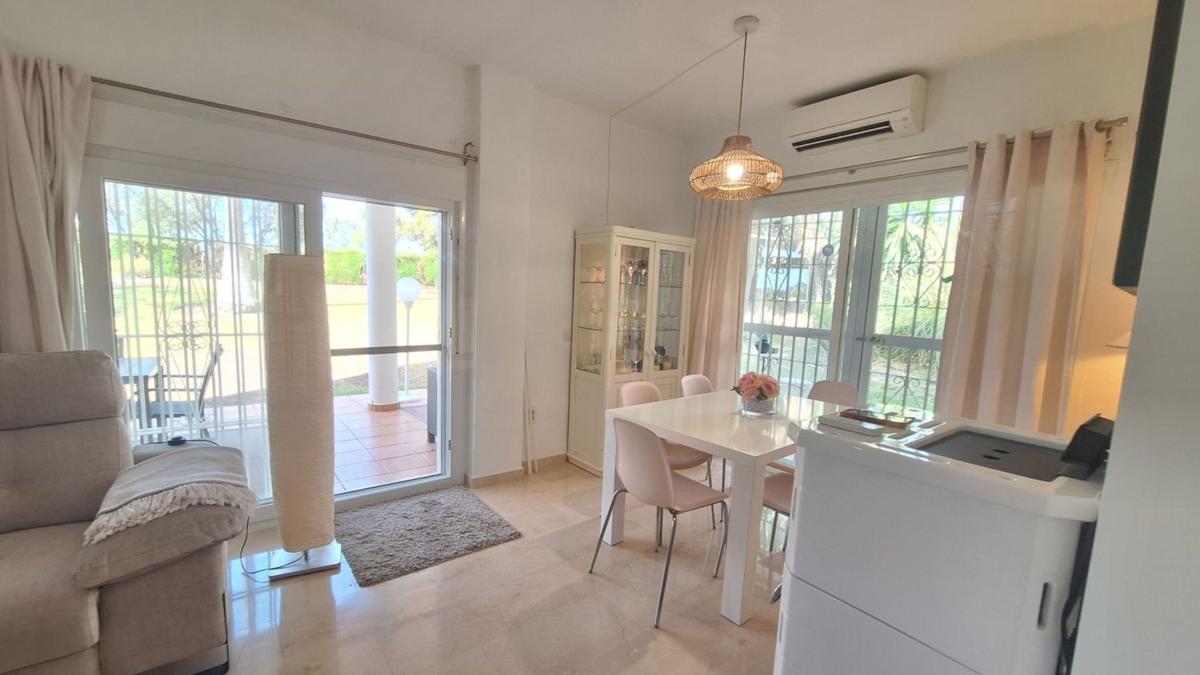 Venta de piso en Piso en Estepona Golf, Estepona, Estepona
 photo 4
