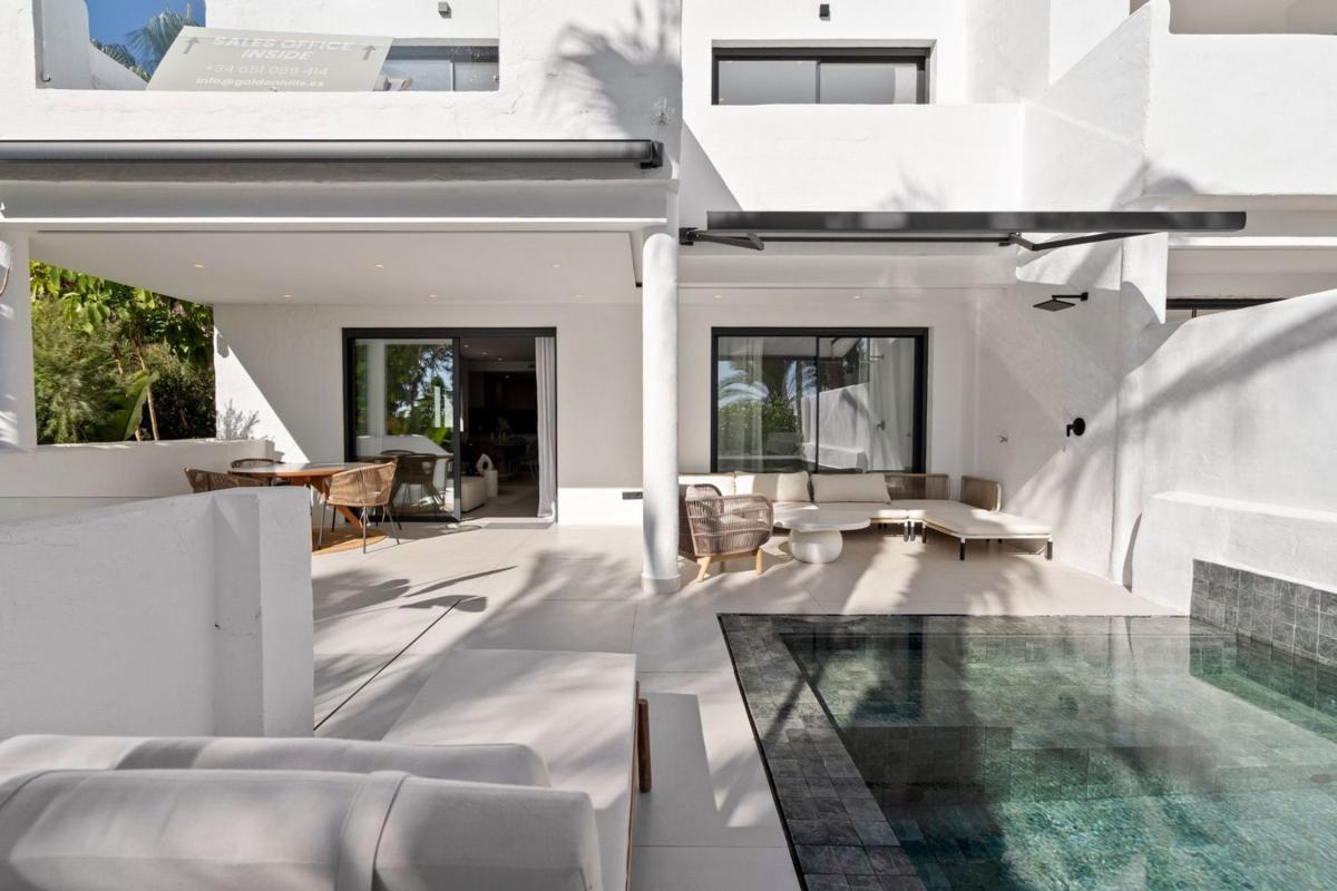 Venta de duplex en Dúplex en Paraiso-Barronal, Estepona, Estepona photo 2