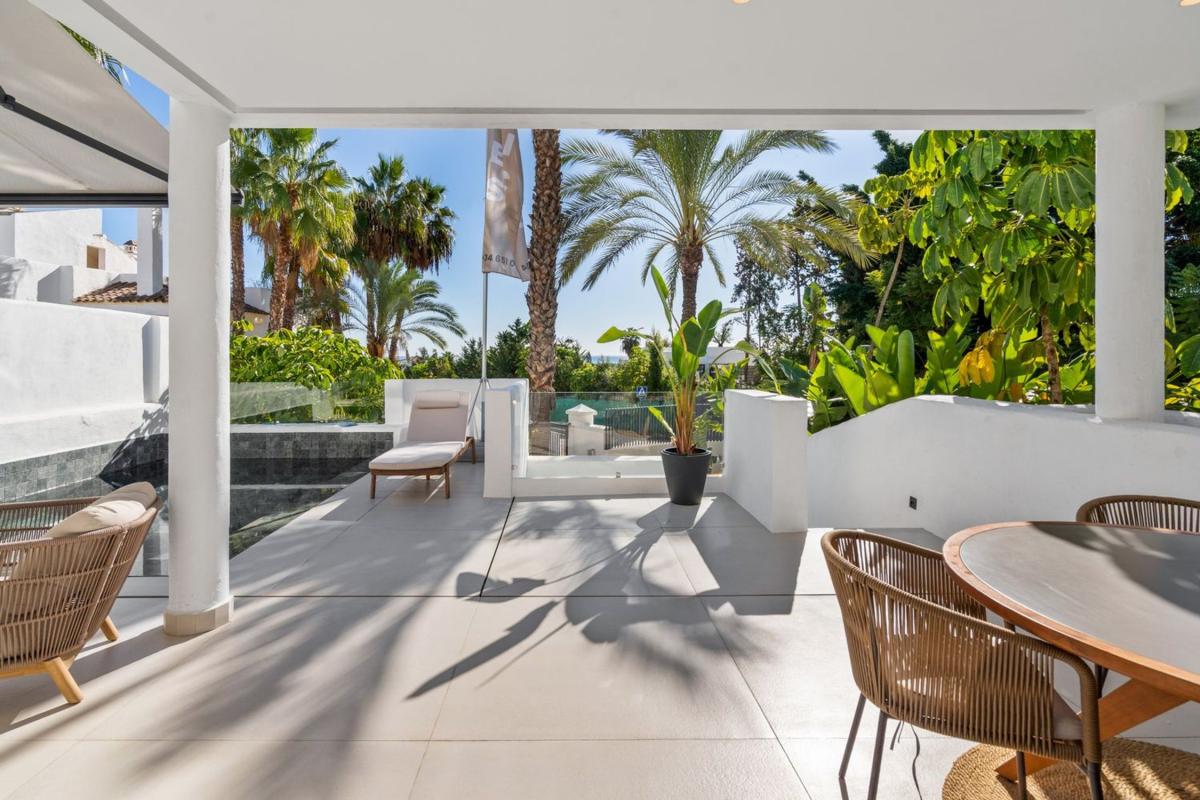 Venta de duplex en Dúplex en Paraiso-Barronal, Estepona, Estepona photo 5