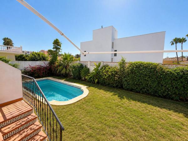 Casa o chalet independiente en Calle Iregua, 4, Arroyo de la Miel, Benalmádena thumbnail 2