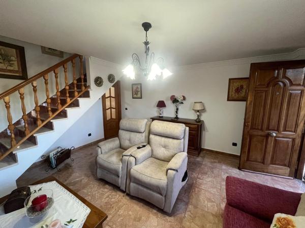 Chalet adosado en Puerto de Estepona, Estepona thumbnail 3