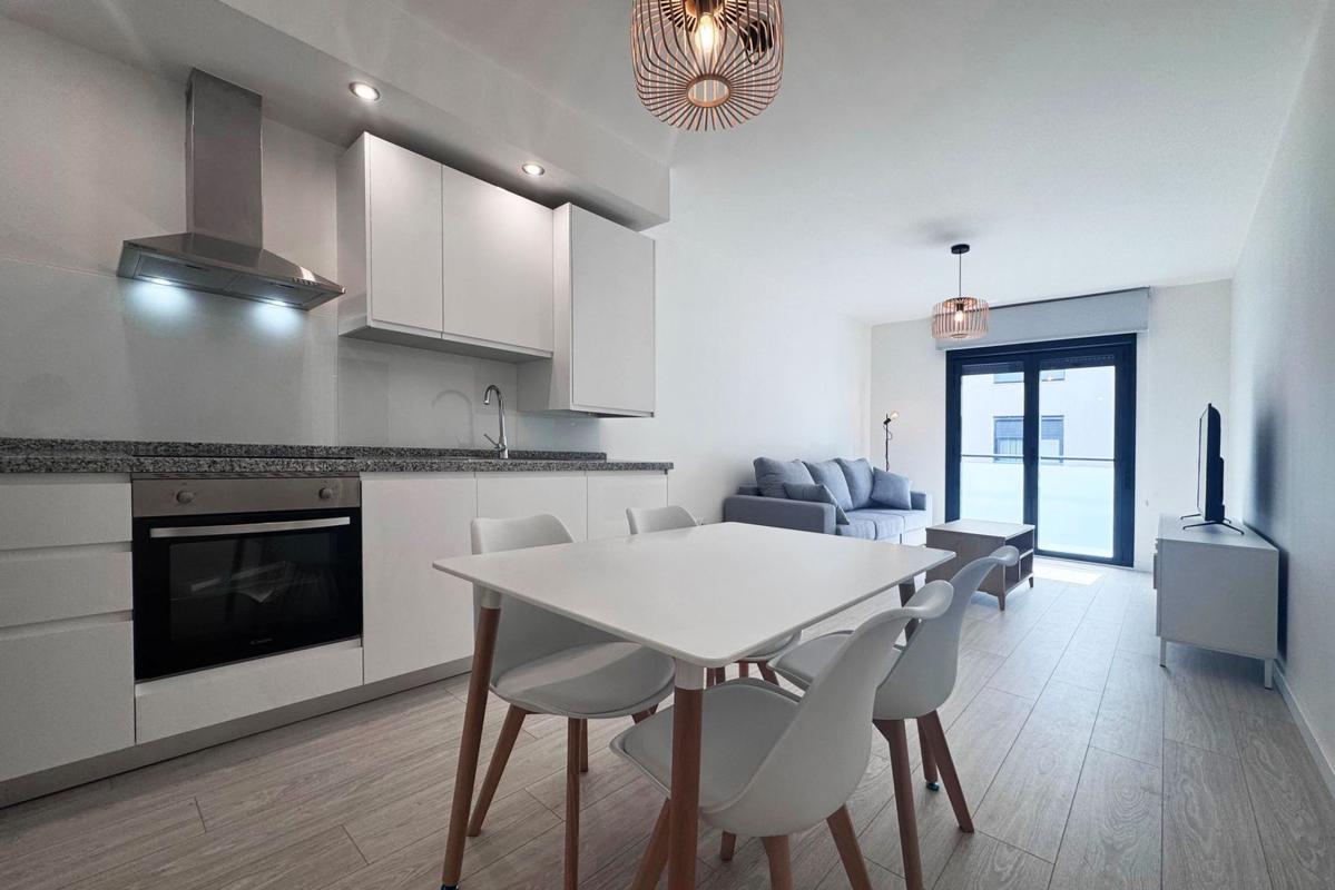 Продажа квартиры на Piso en Calle Rafael Quintana Rosado, Ayuntamiento, Torremolinos, Торремолинос
 photo 4