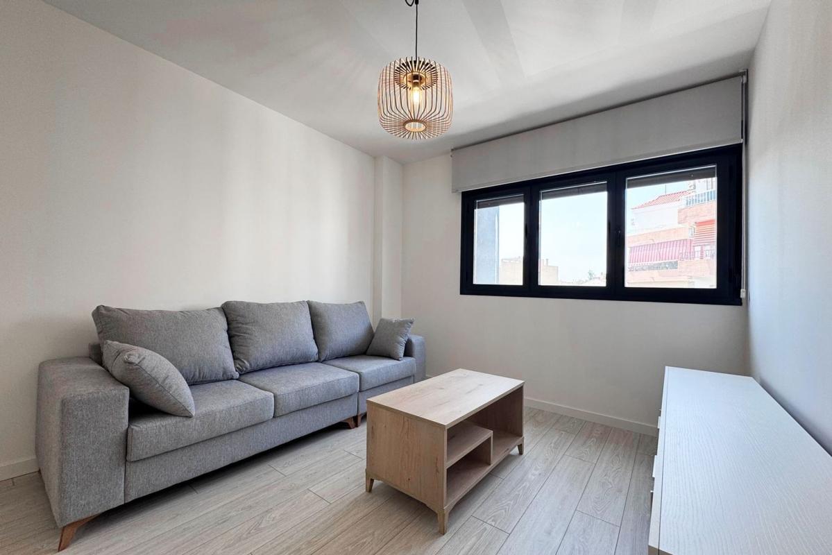 Продажа квартиры на Piso en Calle Rafael Quintana Rosado, Calvario, Torremolinos, Торремолинос
 photo 5