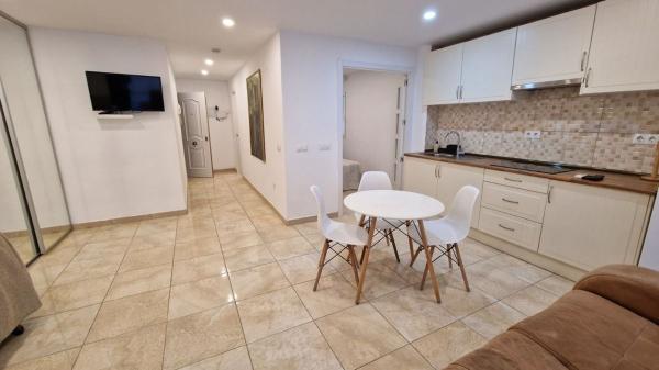 Venta de piso en Piso en Zona Puerto Deportivo, Fuengirola, Fuengirola
 photo 3