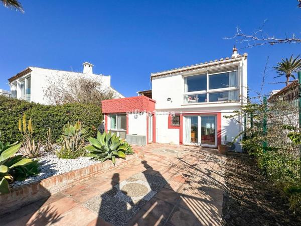 Casa o chalet independiente en Centro, Estepona thumbnail 1