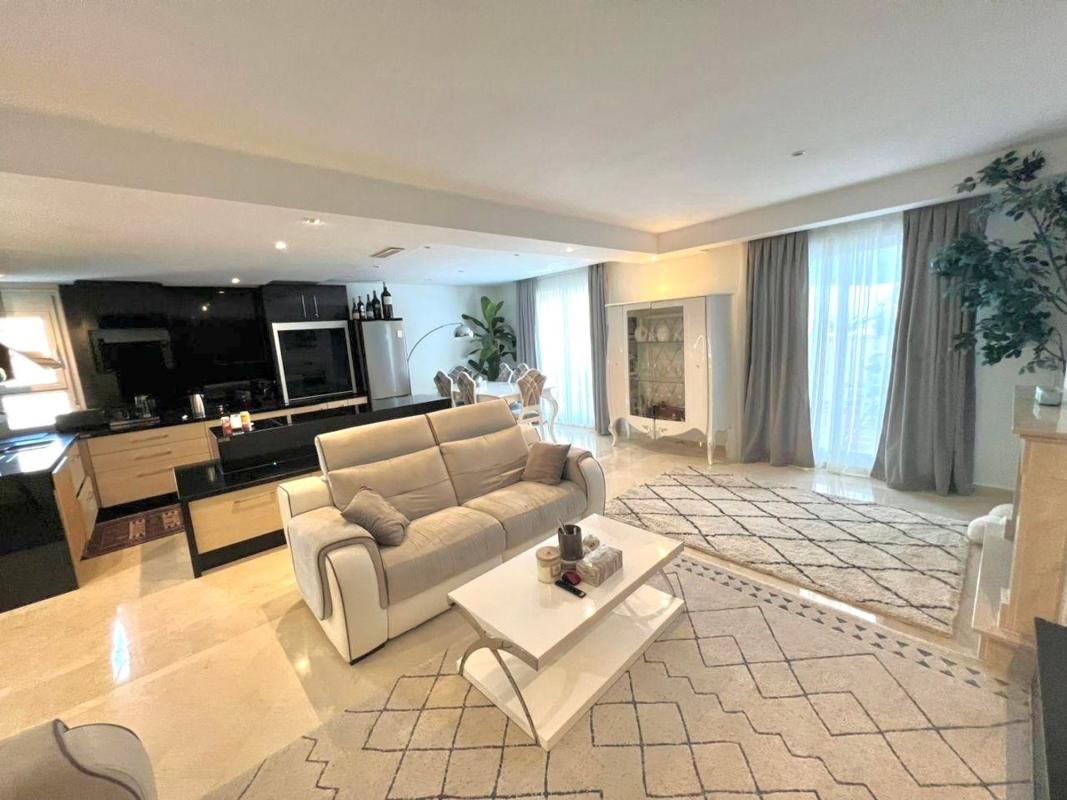Venta de duplex en Dúplex en Calle Auriga, 49, Los Naranjos, Marbella, Marbella photo 3