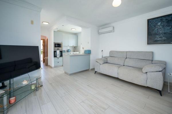 Venta de piso en Piso en Calle Mijas del Faro, Calaburra - Chaparral, Mijas, Mijas
 photo 3