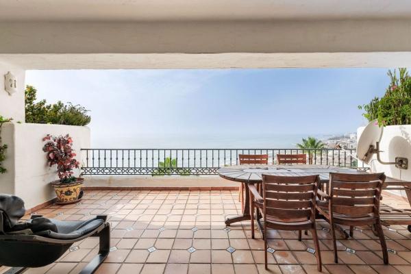 Sale of flat in Piso en Calle Castillo del Inglés, 15, El Bajondillo, Torremolinos, Torremolinos
 photo 1