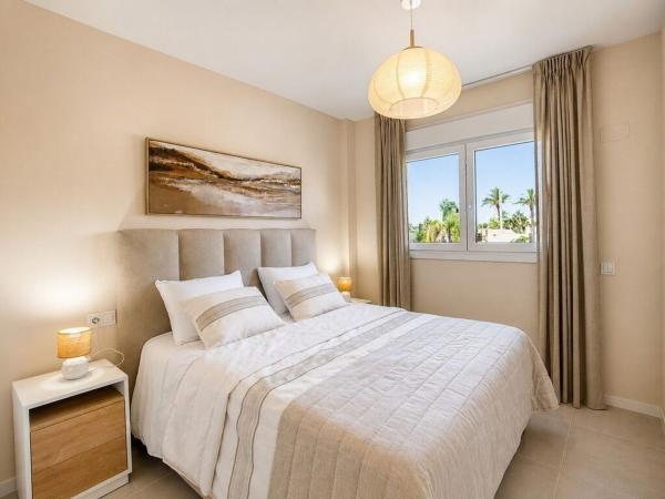Продажа квартиры на Piso en Terreno Sup, 32, Cancelada, Estepona, Эстепона
 photo 4