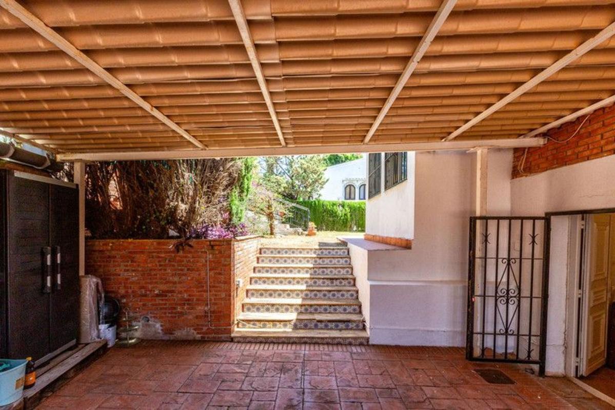Properties for sale and rent in Spain photo 4