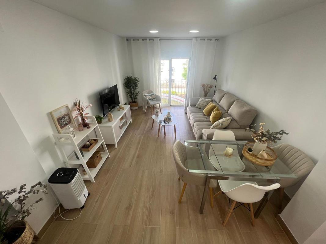 Venta de piso en Piso en Calle Cristóbal Ruiz Méndez s/n, Huerta Nueva, Estepona, Estepona
photo 2