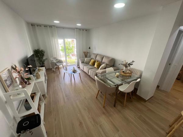 Venta de piso en Piso en Calle Cristóbal Ruiz Méndez s/n, Huerta Nueva, Estepona, Estepona
thumbnail 3