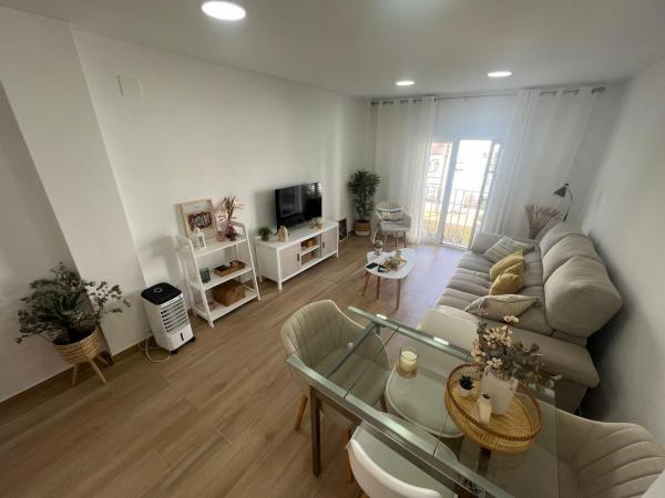Venta de piso en Piso en Calle Cristóbal Ruiz Méndez s/n, Huerta Nueva, Estepona, Estepona
 photo 4