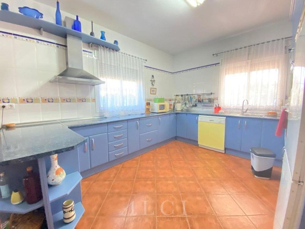 Propiedades en venta y alquiler en España photo 5