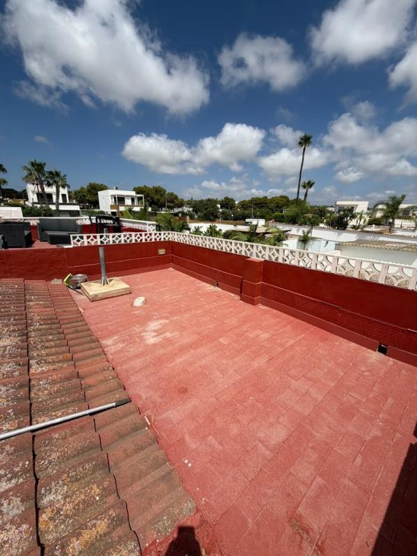 Properties for sale and rent in Spain photo 3