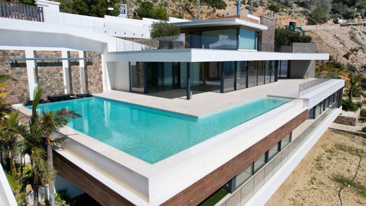 Propiedades en venta y alquiler en España photo 5