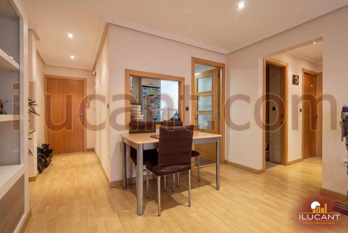 Sale of apartment in Piso en Ciudad Elegida, Alicante / Alacant, Alicante
 photo 2