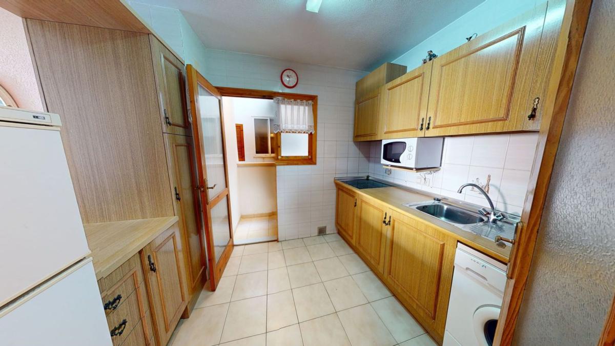 Sprzedaż mieszkania w Piso en Calle Santomera, 17, El Acequión, Torrevieja, Torrevieja
 photo 5