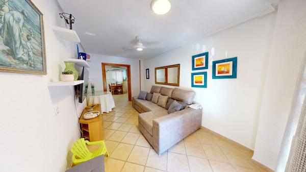 Venta de piso en Piso en Almoradi, 7, Playa de los Náufragos, Torrevieja, Torrevieja
 photo 1