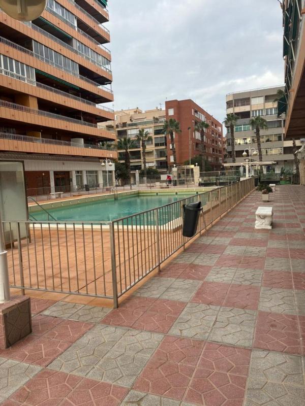 Venta de piso en Piso en El Acequión, Torrevieja, Torrevieja
photo 3