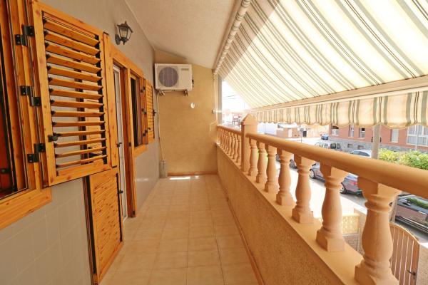 Chalet adosado en Calle Maestro Quino, 182, Playa de los Náufragos, Torrevieja photo 4