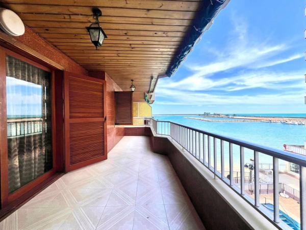 Sale of flat in Piso en Avenida Doctor Gregorio Marañón, 41, El Acequión, Torrevieja, Torrevieja
thumbnail 3