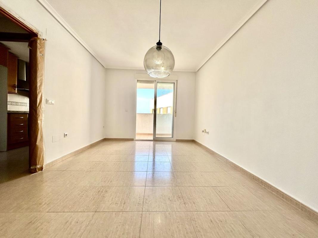 Venta de piso en Piso en El Molino, Torrevieja, Torrevieja
photo 2