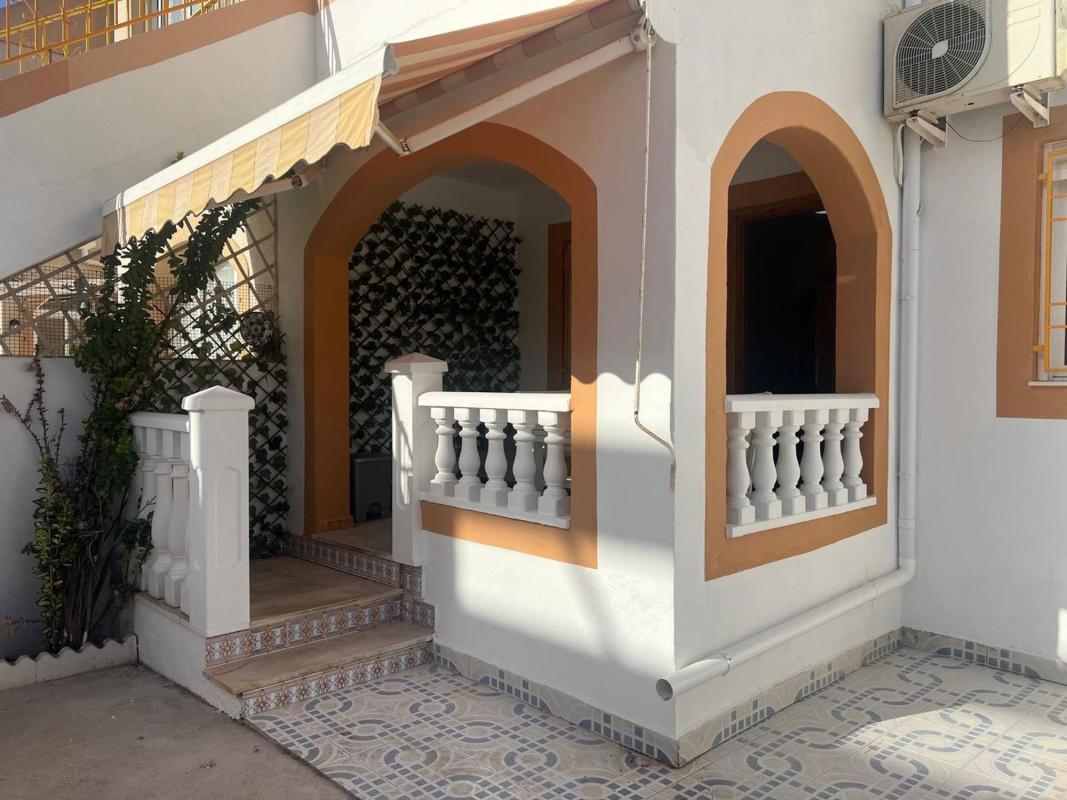 Propiedades en venta y alquiler en España photo 1