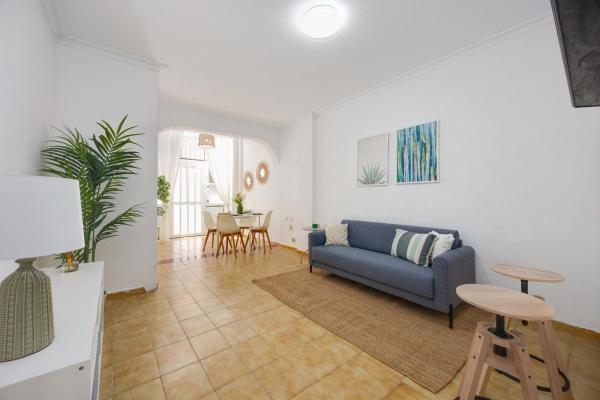 Sale of flat in Piso en Calle Galeón s/n, Avenida Habaneras - Curva de Palangre, Torrevieja, Torrevieja
 photo 1