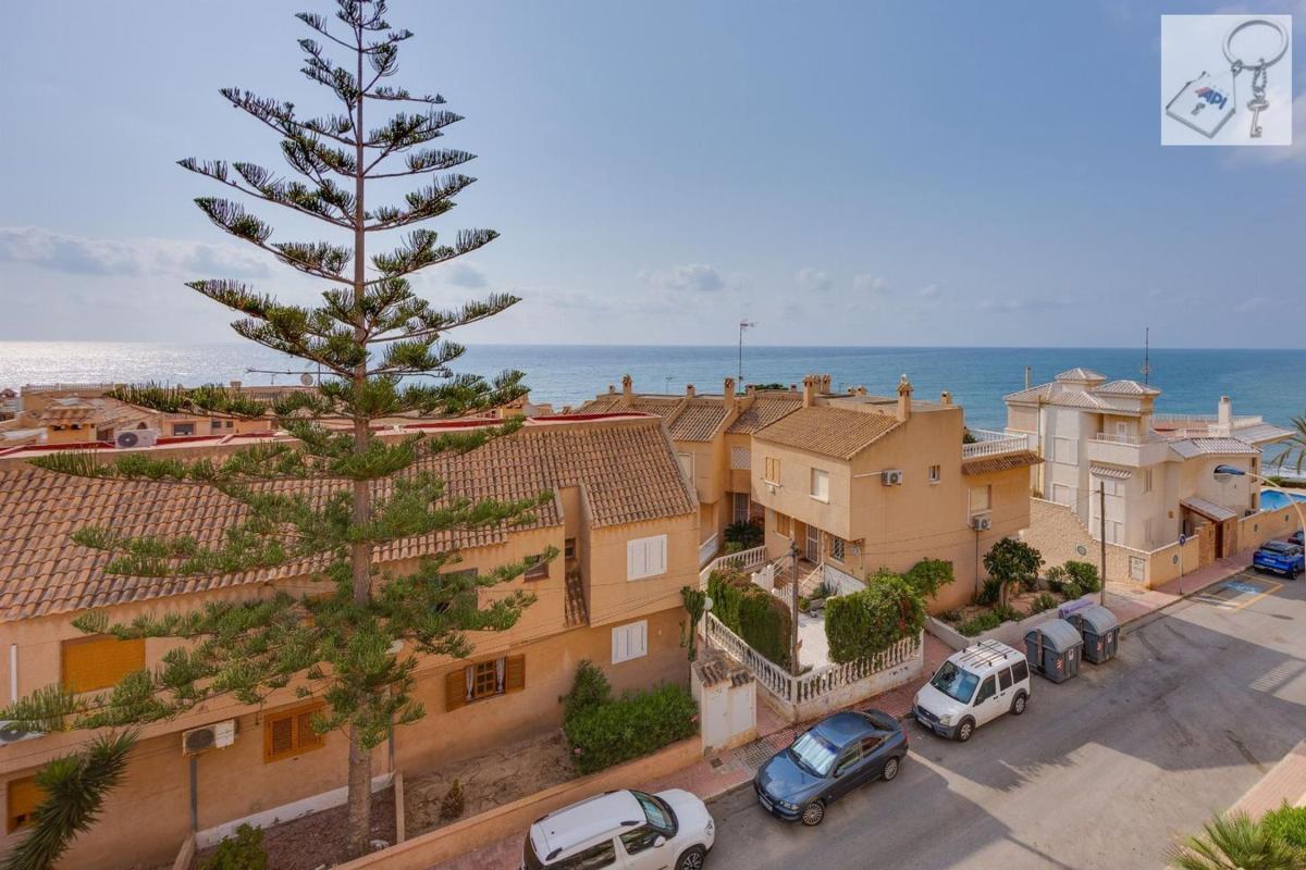 Venta de piso en Piso en Miramar - Torre del Moro, Torrevieja, Torrevieja
photo 4