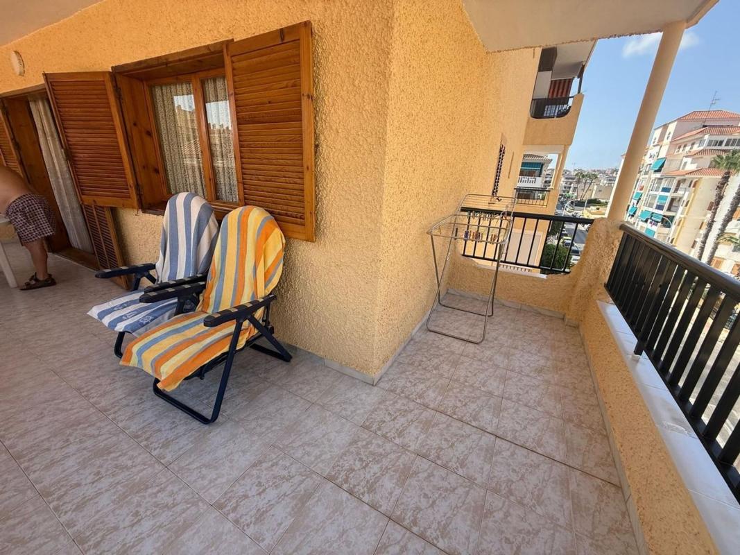 Продажа квартиры на Piso en Avenida Suiza, 63, Los Europeos, Torrevieja, Торревьеха
photo 4