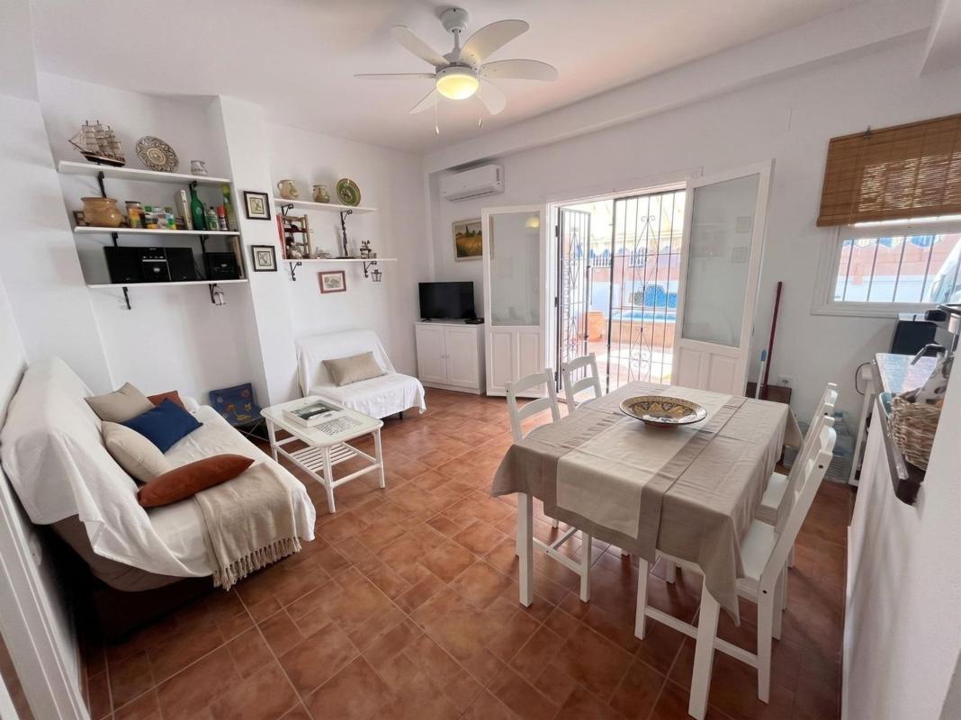Venta de ático en  Ático en La Siesta - El Salado - Torreta, Torrevieja, Torrevieja photo 2