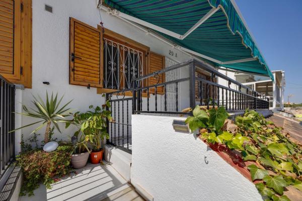 Продажа квартиры на Piso en Zona los Frutales, Torrevieja, Торревьеха
 photo 1