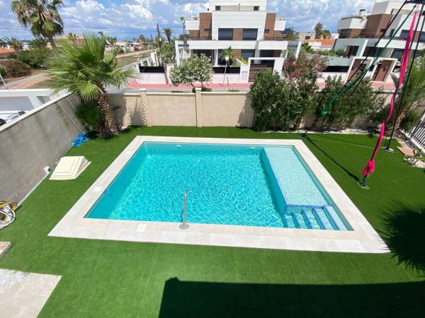 Casa o chalet independiente en Calle Jorge Manrique, La Siesta - El Salado - Torreta, Torrevieja photo 4